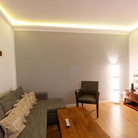 Apartment Hexenwerk Mit Balkon