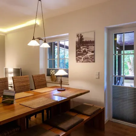 Hexenwerk Mit Balkon